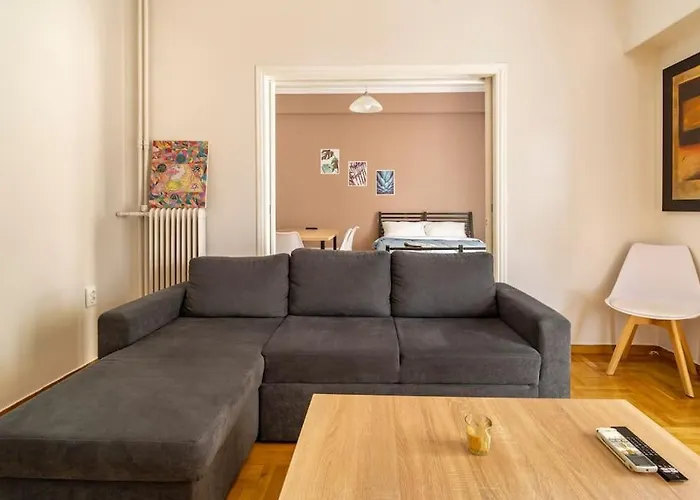 Spacious 2 Bedrm In Pangrati Athens Center