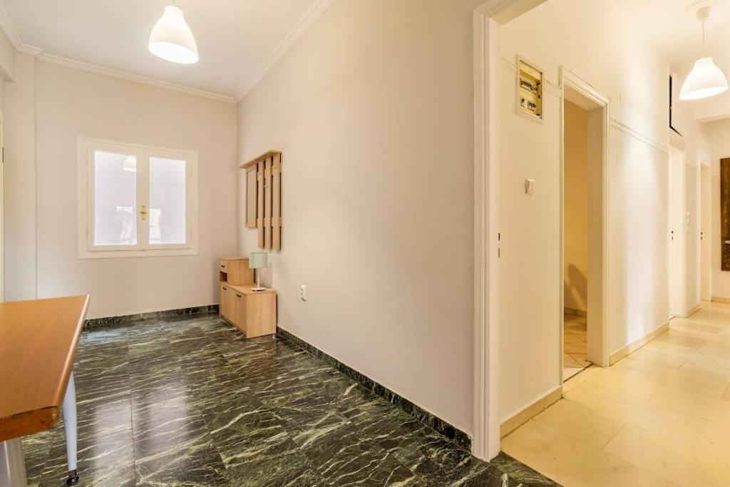 Spacious 2 Bedrm In Pangrati Center Apartment Athens